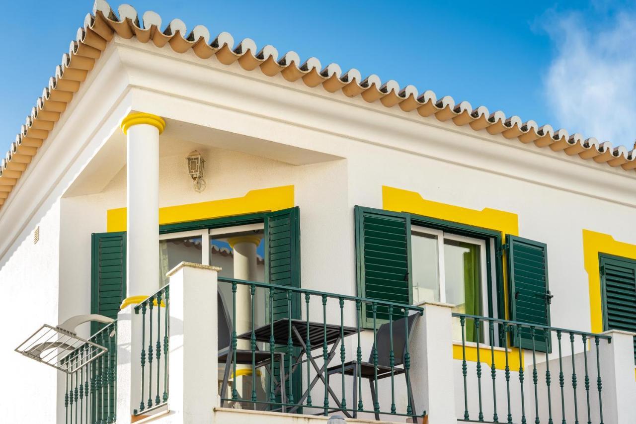 Villa Som Das Ondas Budens Luaran gambar