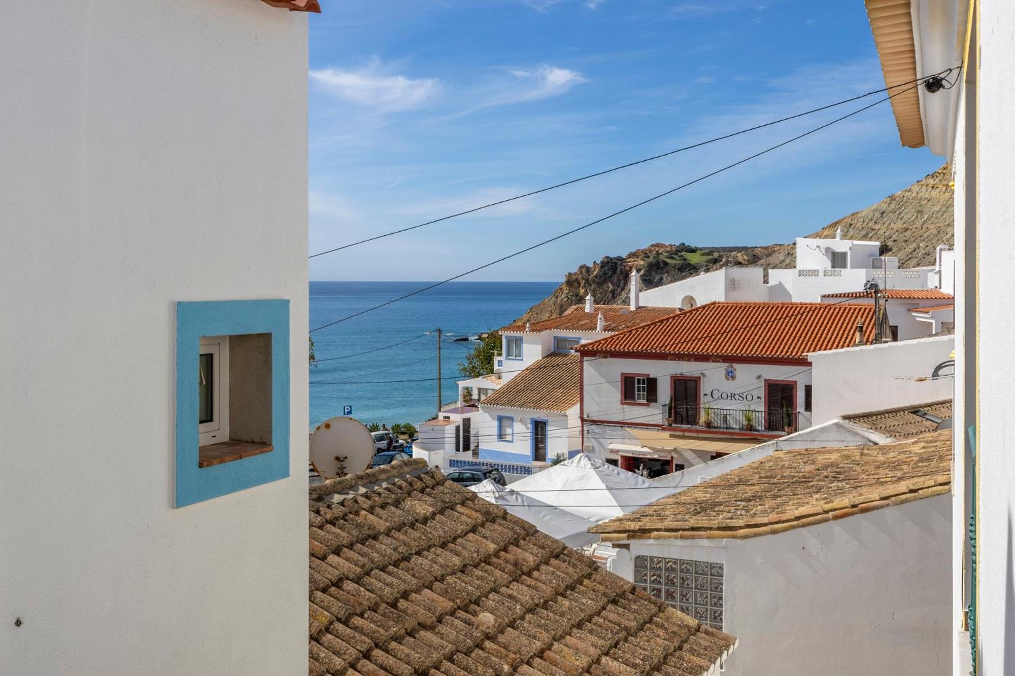Villa Som Das Ondas Budens Luaran gambar